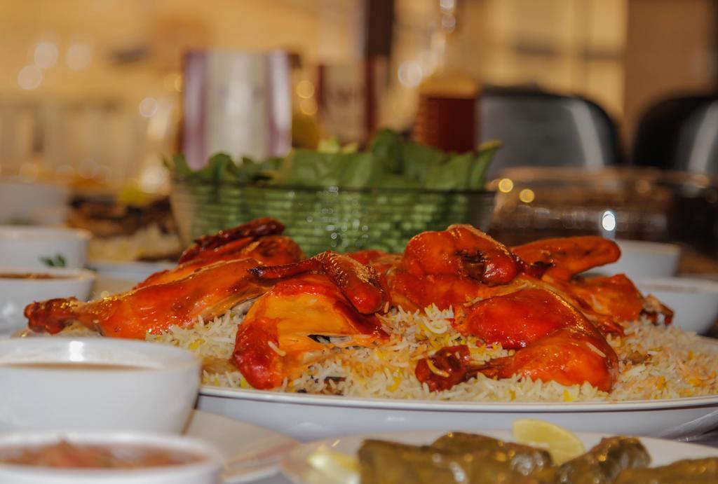 Aparthotel Nahas Plaza Irbid Esterno foto